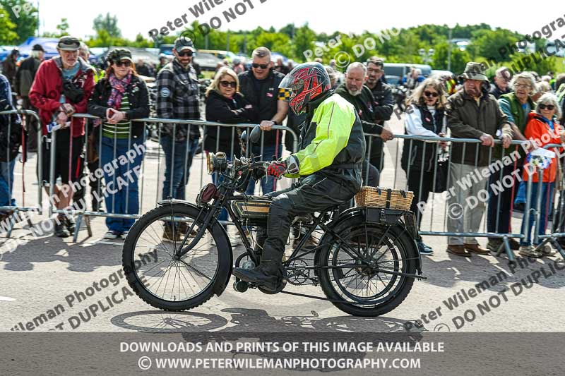 Vintage motorcycle club;eventdigitalimages;no limits trackdays;peter wileman photography;vintage motocycles;vmcc banbury run photographs